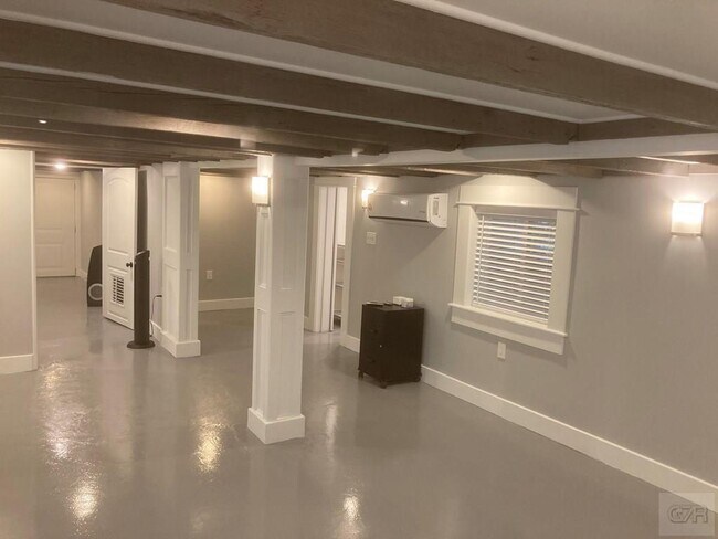 Building Photo - 1814 Ave N 1/2
