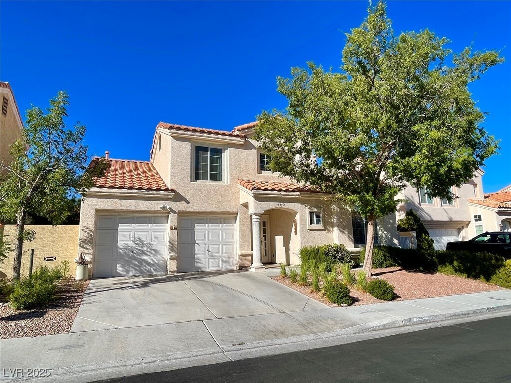 Foto principal - 9440 Rolling Ridge Ln