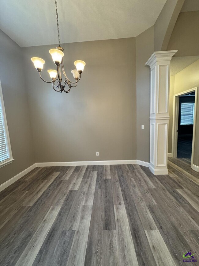 Foto del edificio - 106 Daventry Ln