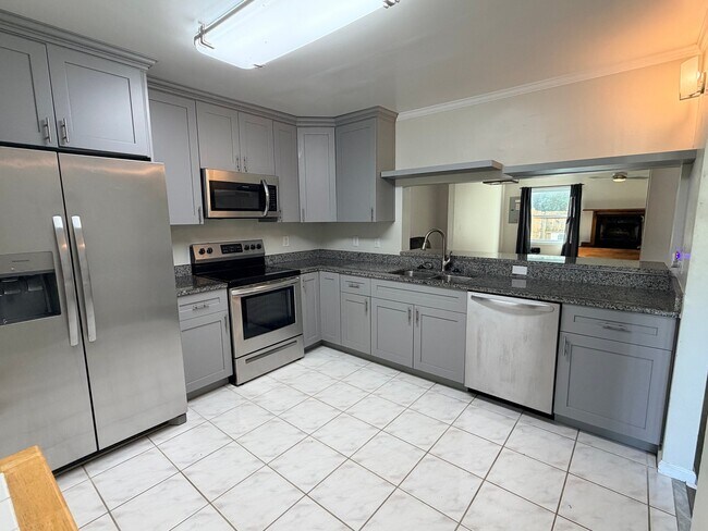 Foto del edificio - 4515 Renwood Ct