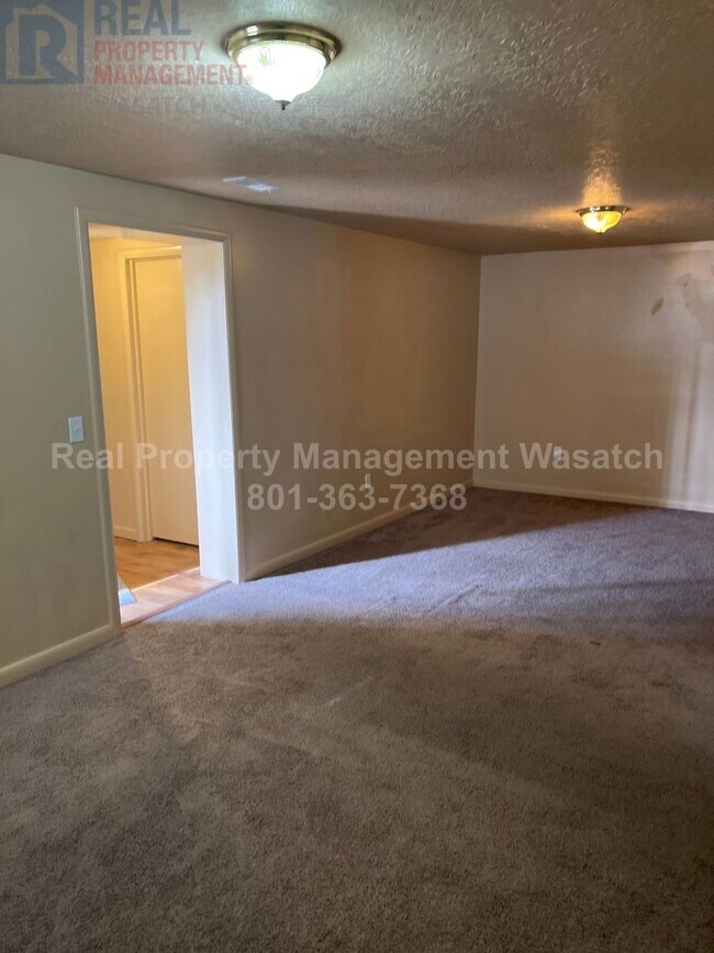 Building Photo - 7725 S 1530 W