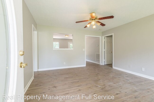 Building Photo - 3 br, 2 bath House - 1048 Woodbrier Lane