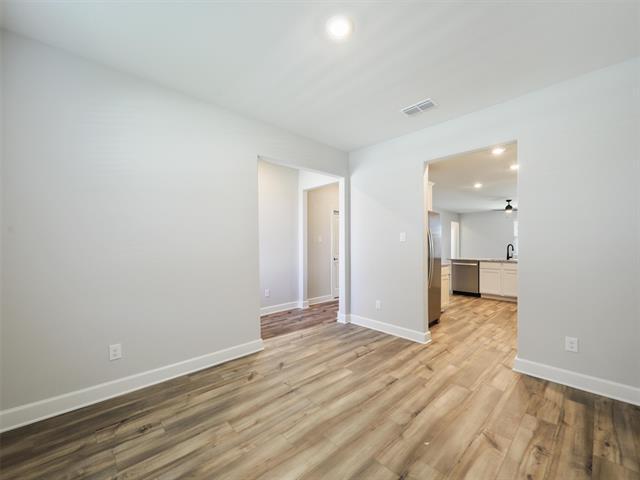 Building Photo - 621 Harbor Oaks Dr