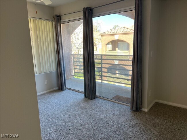 Foto del edificio - 2111 Sealion Dr