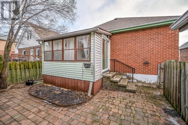 Building Photo - 46 E 36th St