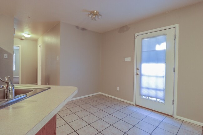 Building Photo - 3417 49th St