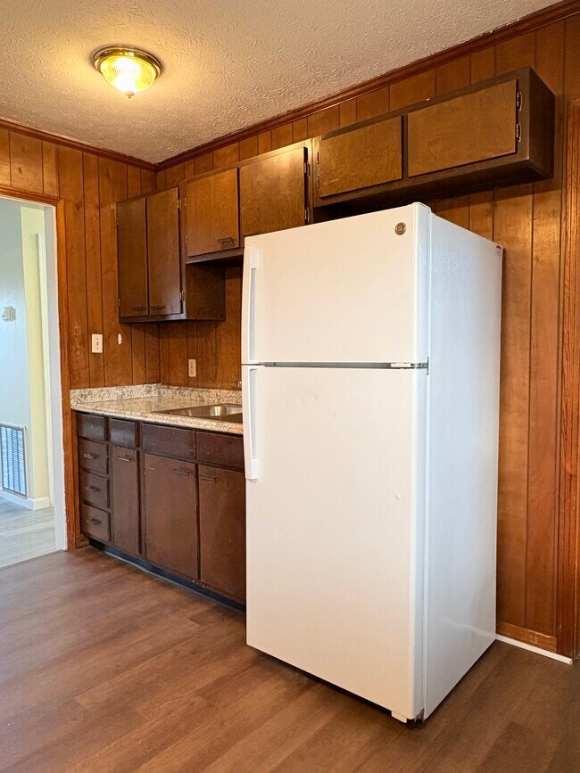 Foto del edificio - 1232 N Sunrise Dr