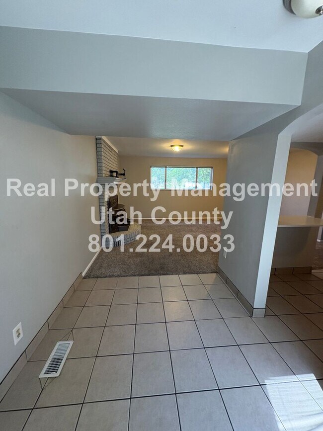 Building Photo - 1474 N 375 W