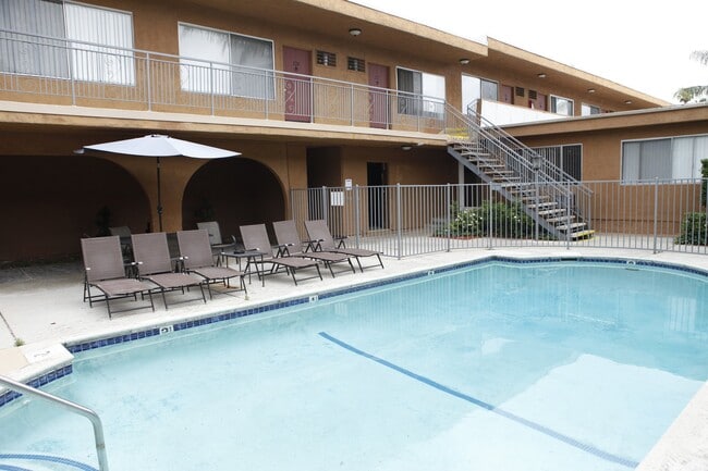 Photo - 11920 Chandler Blvd Apartment