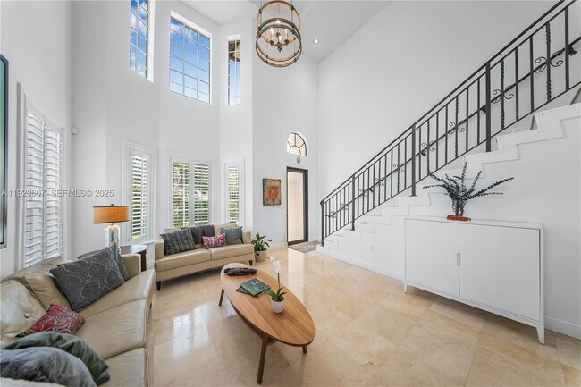 Building Photo - 3922 SW 60th Ave