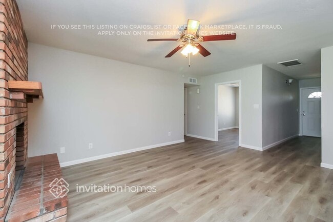 Building Photo - 1660 E Impala Ave