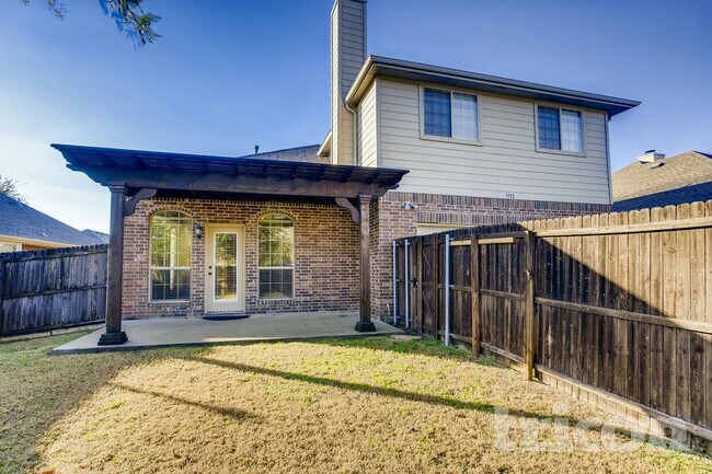 Building Photo - 5912 Chuck Wagon Ln