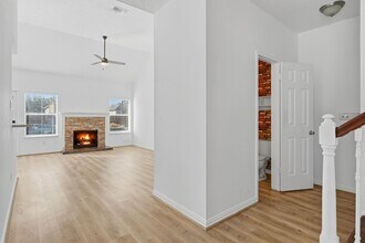 Building Photo - 2910 Cocona Ln