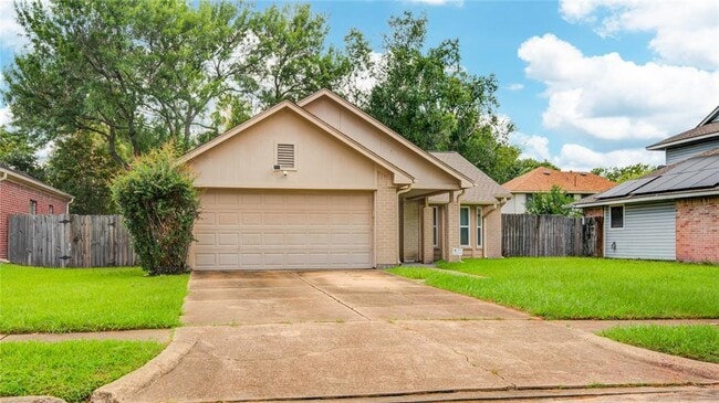 Building Photo - 1411 Brickarbor Dr
