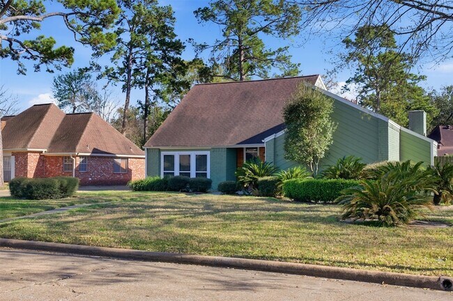 Foto del edificio - 9003 Tami Renee Ln