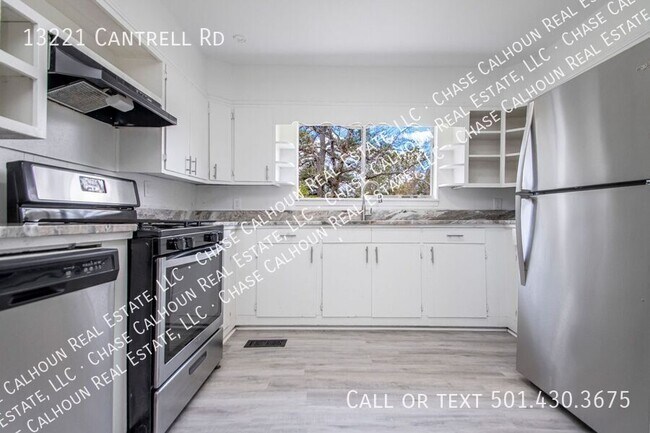 Foto del edificio - 13221 Cantrell Rd