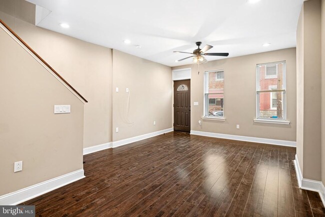 Foto del edificio - 2050 Mountain St