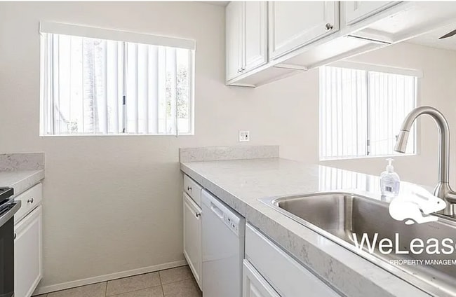 Building Photo - 4527 35th St