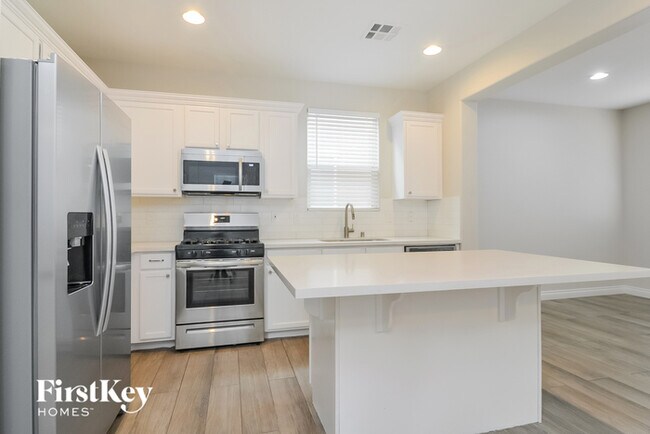 Foto del edificio - 1109 Ridge River St