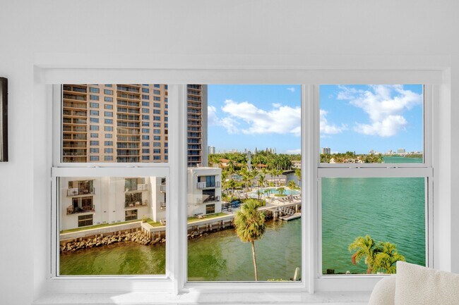 Foto del edificio - 11111 Biscayne Blvd