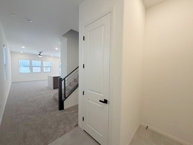 Building Photo - 519 La Vis Acrs Ln