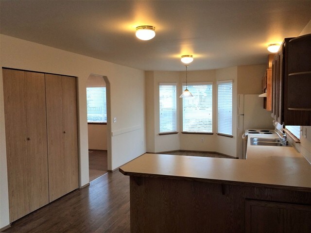 Foto del edificio - 1601 198th Street Court E