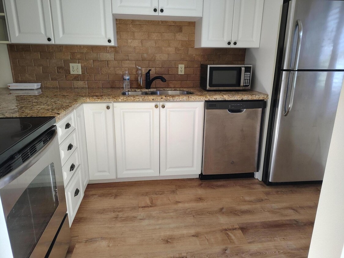 Building Photo - 4100 Tivoli Ct