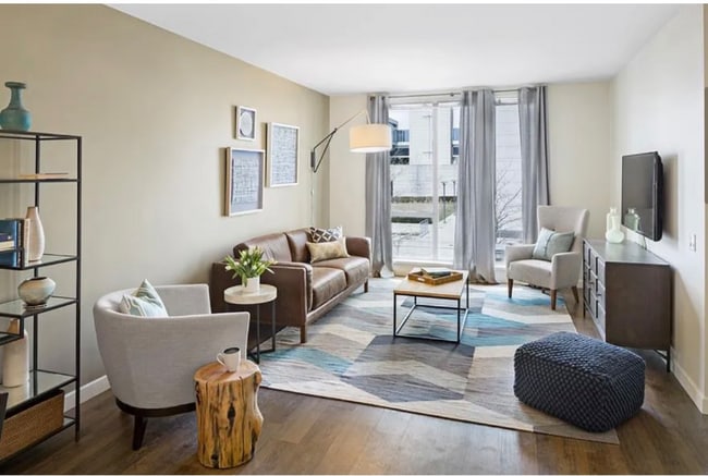 Photo - 411 D St Apartment