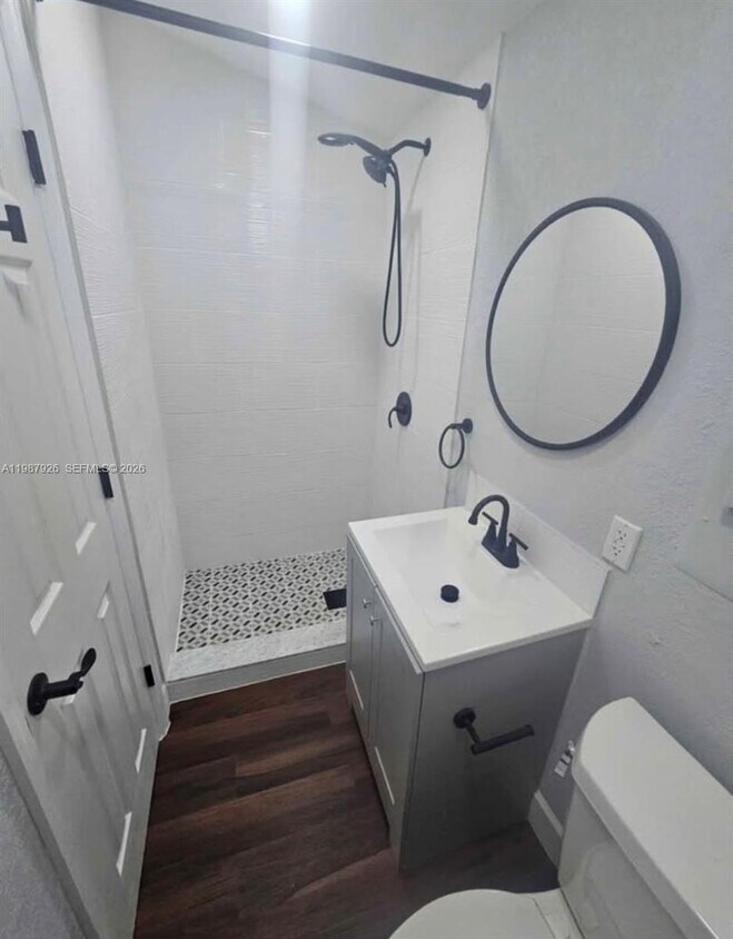 Foto del edificio - 217 E 48th St