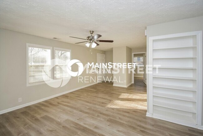 Building Photo - 3 Bedroom Pet-Friendly Home in Indianapoli...
