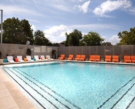 Building Photo - Residences at Saltillo