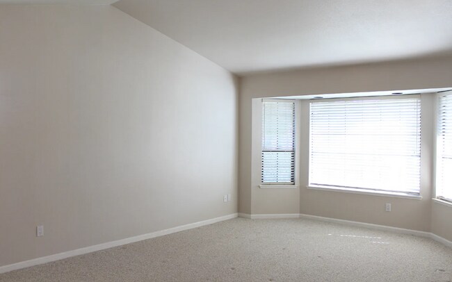 Foto del edificio - Charming Woodland Home for Rent