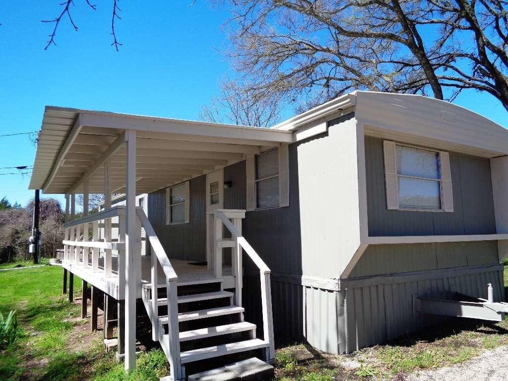 Foto principal - 102 Helms Cir