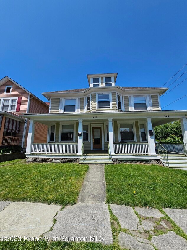 Primary Photo - 543 N Sumner Ave