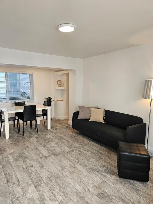 Foto del edificio - 622 15th St