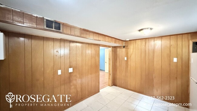 Photo du bâtiment - Bright 2-Bedroom Apartment in Scarborough ...