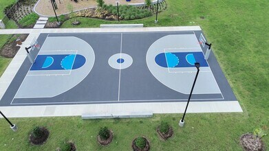 Building Photo - 10319 Malta Trce Dr