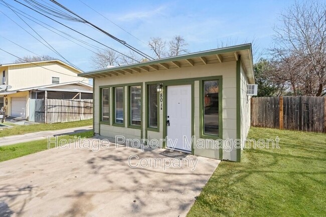 Building Photo - 801 Rittiman Rd