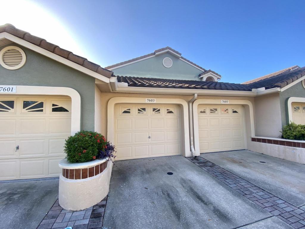 Photo - 7603 Sugar Bend Dr