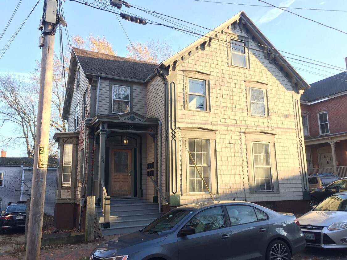 Primary Photo - 64 Gray St