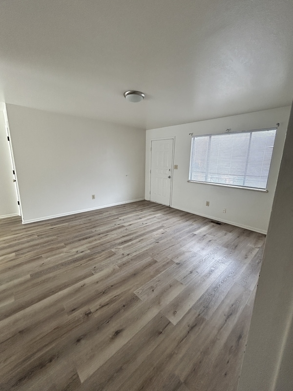 Foto del edificio - 464-32 1/8 32 1/8 Rd