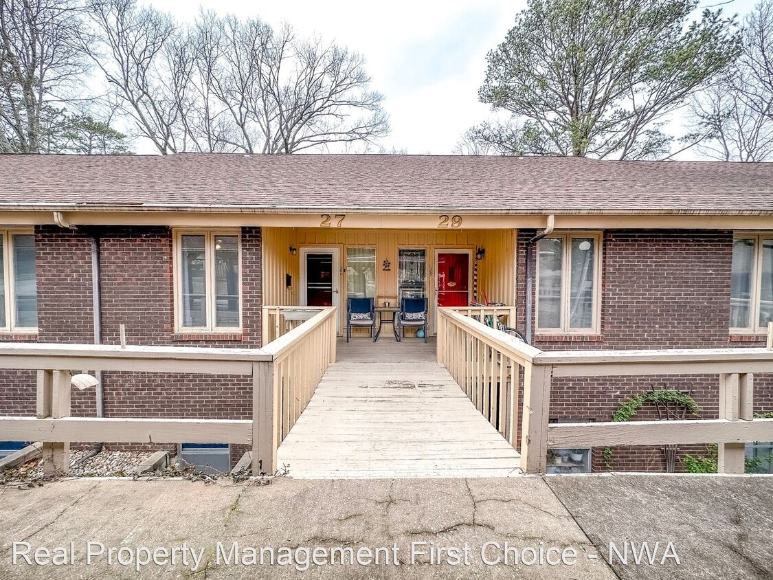 3 br, 2 bath House 27 Britten Circle House Rental in Bella Vista, AR