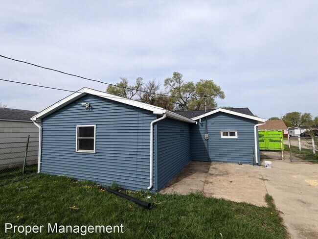 Building Photo - 3 br, 1 bath House - 918 3rd St