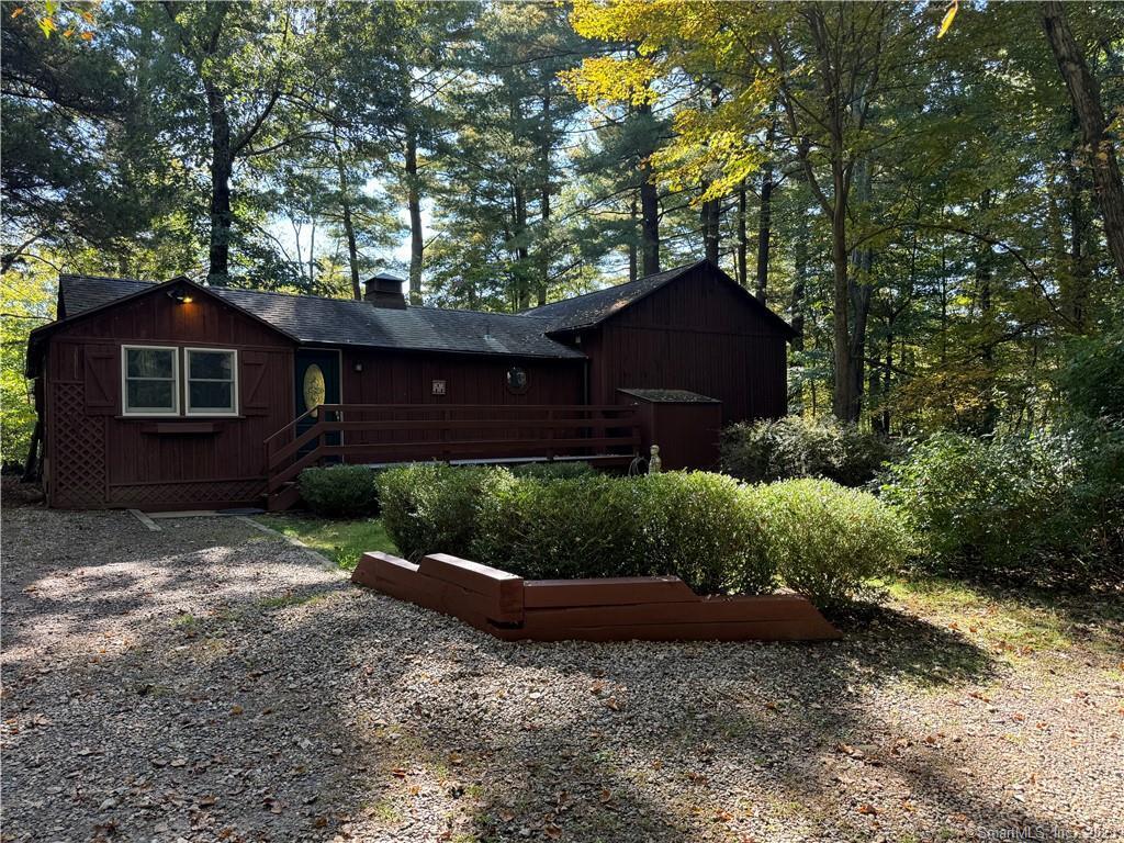 Primary Photo - 32 Beeholm Rd