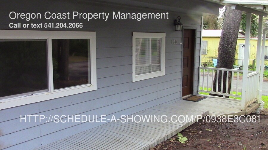 Primary Photo - Cozy 2 bedroom with wood stove!