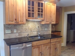 Building Photo - 341 Court-Apt 1 Ct