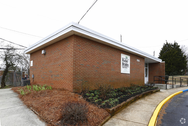 Leasing Office - Parker Heights