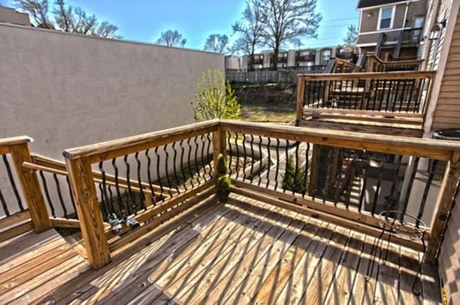 Deck - Jamieson Townhomes