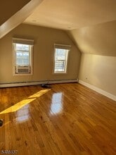 Building Photo - 121 Rutgers St