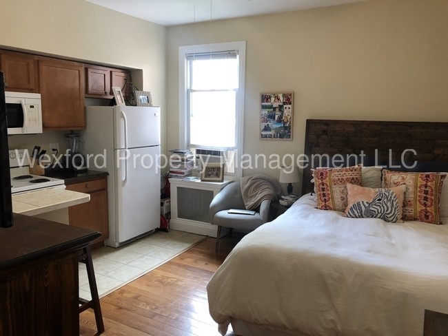 Building Photo - Charming Efficiency Studio in Logan Circle!